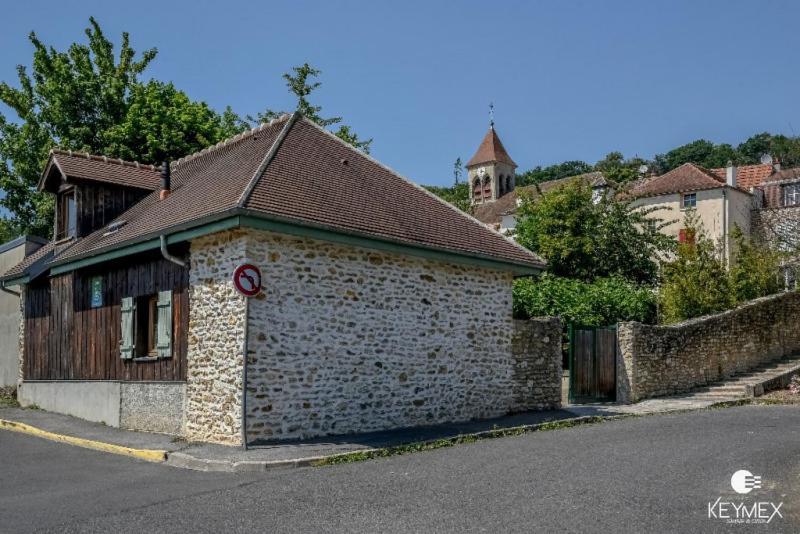 Les Pins - Maison Avec Parking Ferme Et Jardin Commun Au Calme Saint-Prix  Bagian luar foto